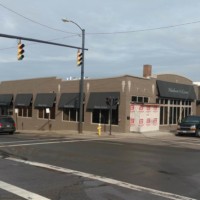 Shed style with open ends