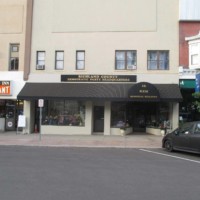 Shed style with half barrel nose